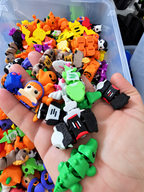 Wholesale Mini Articulated Creatures – Random Assortment